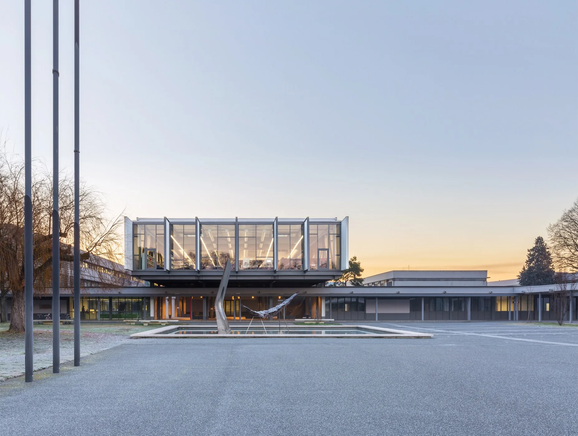 kansei-tv_annu-arch_agence-pierre-luc-morel_10-1 Agence Pierre-Luc Morel