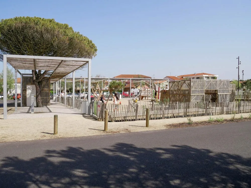 kansei-tv_annu-arch_d-une-ville-a-l-autre-pierre-roca-d-huyteza_18 D'une ville à l'autre... (Pierre Roca d'Huyteza)