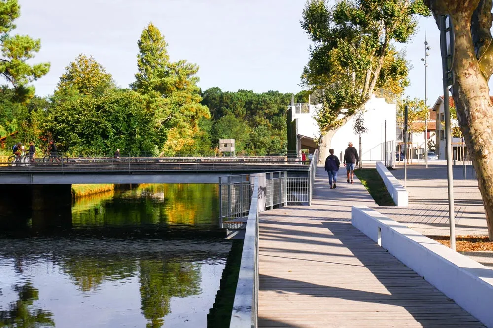 kansei-tv_annu-arch_d-une-ville-a-l-autre-pierre-roca-d-huyteza_4 D'une ville à l'autre... (Pierre Roca d'Huyteza)