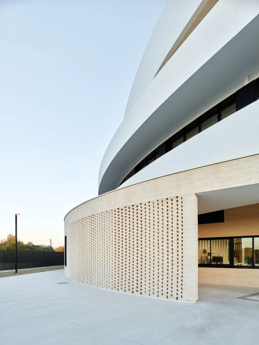 kansei-tv_annu-arch_rec-architecture_4-1 REC Architecture