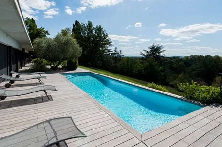 kansei-tv_annu-entr_piscinea_10