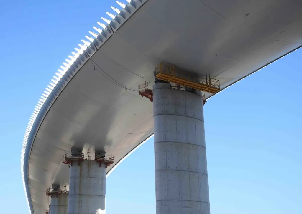 Nouveau pont de Gênes achevé en 2020, Kansei TV