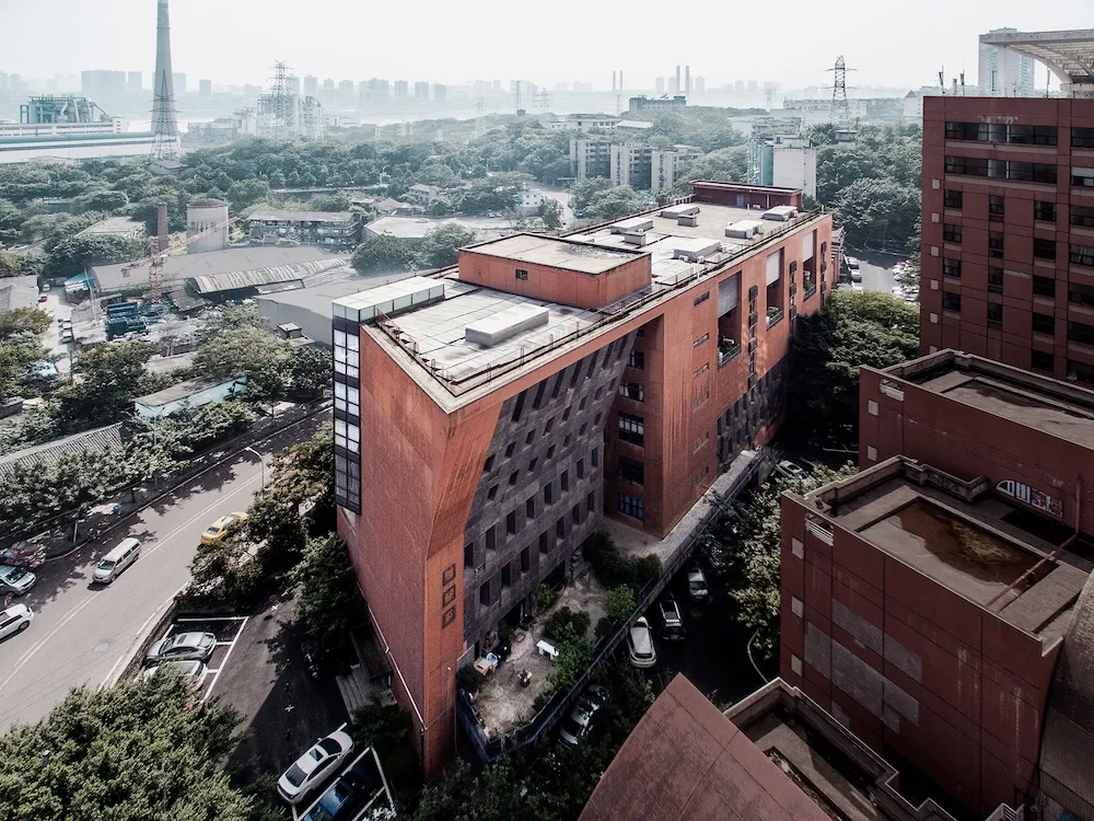 Département de sculpture de l’Institut des beaux-arts du Sichuan📸 Crédit : Arch-Exist / Source : pritzkerprize.com