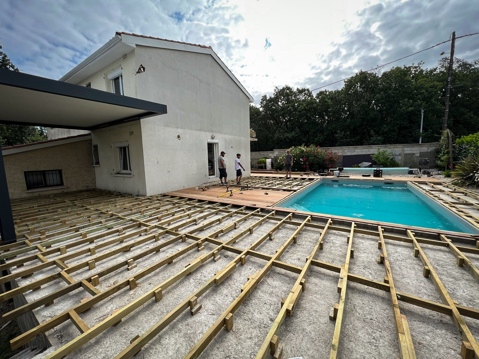 kansei-tv_annu-entr_cavbois_5 cav bois travail bois terrasse piscines annuaire kansei tv